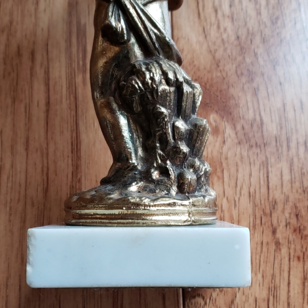 Vintage Italian Cherub Pedestal Bowl - Picture 7 of 8